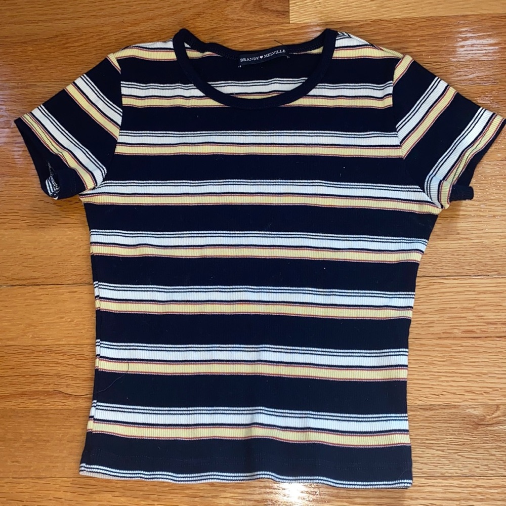 Brandy Melville shirt